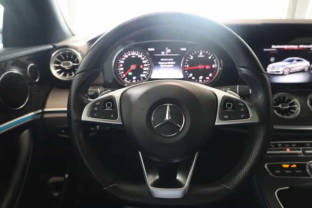 Mercedes-Benz E-Class 220 d 4Matic COUPÉ 4MATIC AMG-LINE *PANO/KAMER 04/2019-photo-21