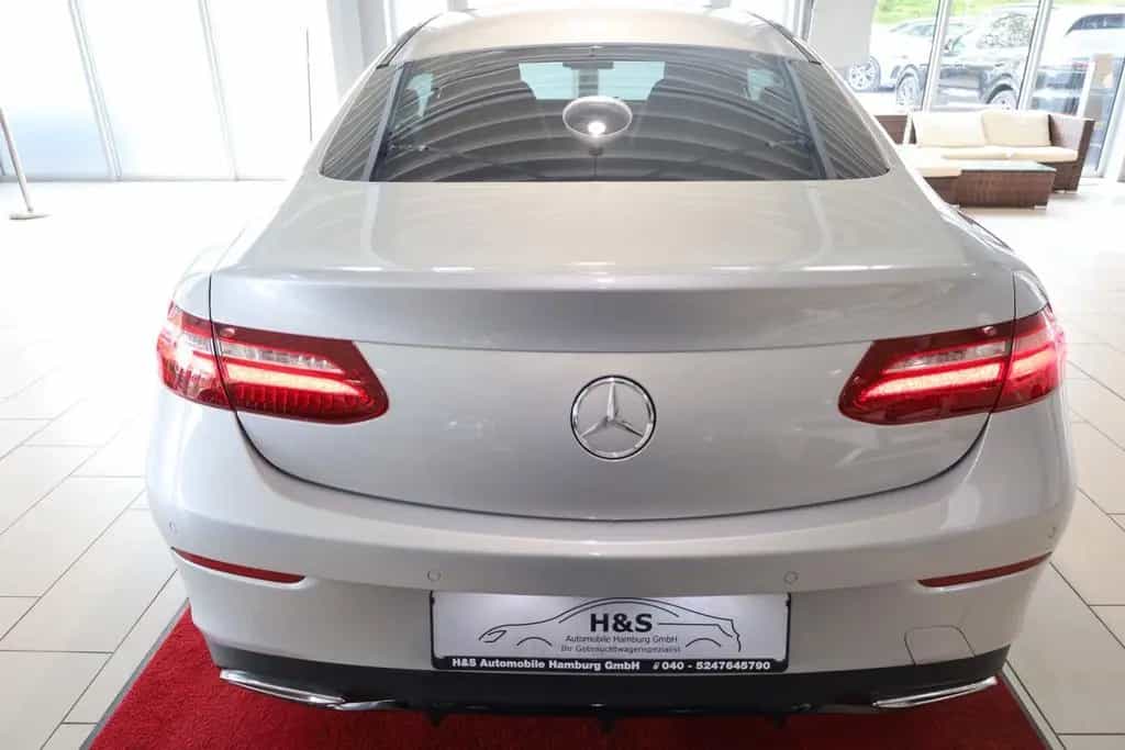 Mercedes-Benz E-Class 220 d 4Matic COUPÉ 4MATIC AMG-LINE *PANO/KAMER 04/2019-photo-3
