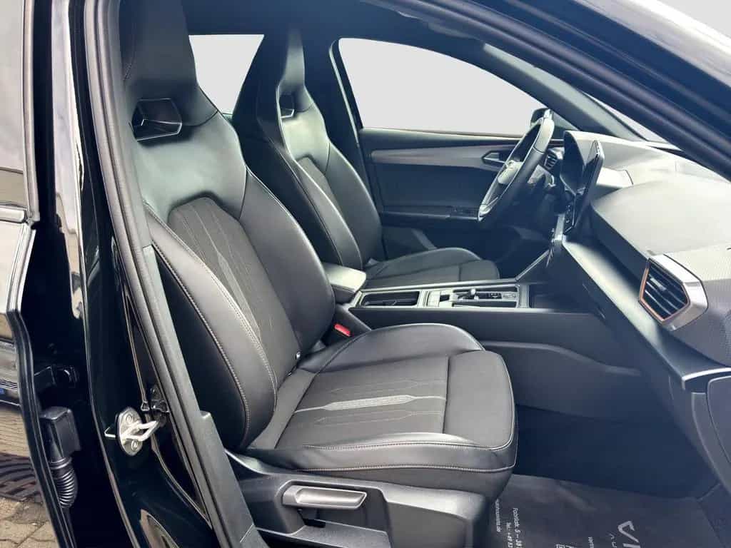 Cupra Leon VZ 4Drive*MATRIX*KEYLESS*KAMERA*SHZ*FULL* 02/2023-photo-13