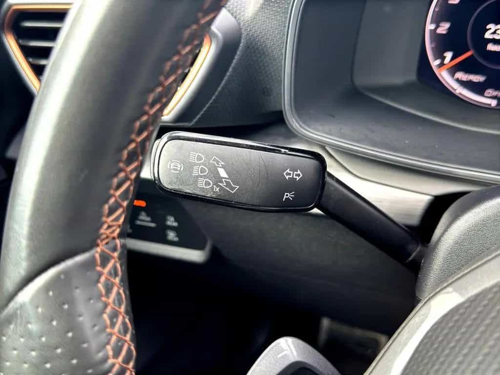 Cupra Leon VZ 4Drive*MATRIX*KEYLESS*KAMERA*SHZ*FULL* 02/2023-photo-19