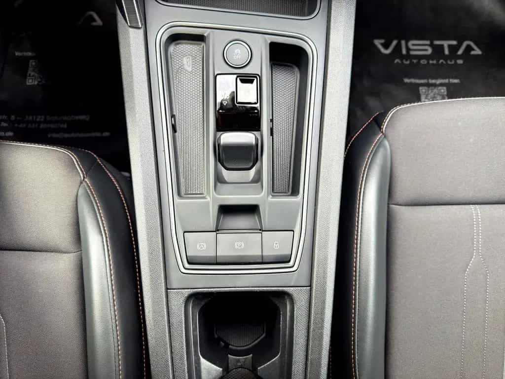 Cupra Leon VZ 4Drive*MATRIX*KEYLESS*KAMERA*SHZ*FULL* 02/2023-photo-24