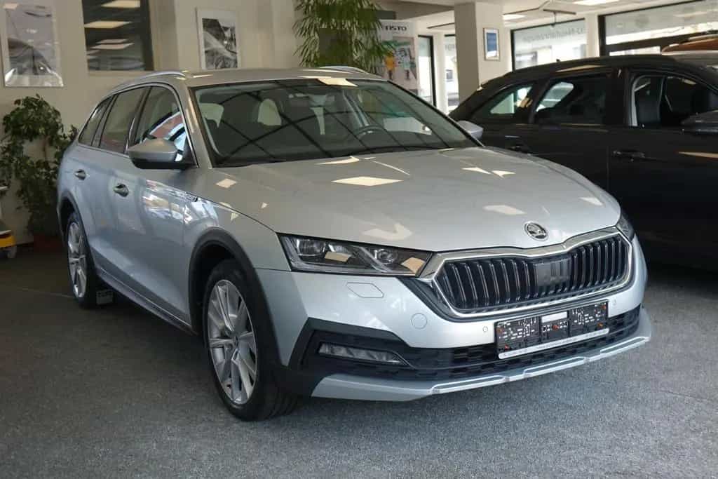 Skoda Octavia Combi Scout 1.5 TSI +ACC+HUD+STHZ+Kessy+ 02/2022-photo-0