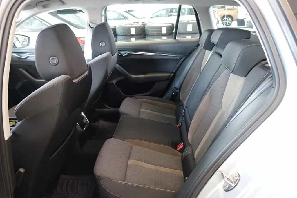 Skoda Octavia Combi Scout 1.5 TSI +ACC+HUD+STHZ+Kessy+ 02/2022-photo-20