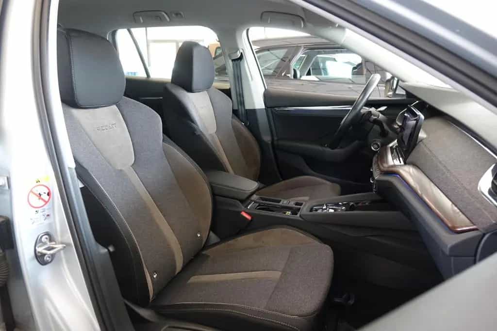 Skoda Octavia Combi Scout 1.5 TSI +ACC+HUD+STHZ+Kessy+ 02/2022-photo-25