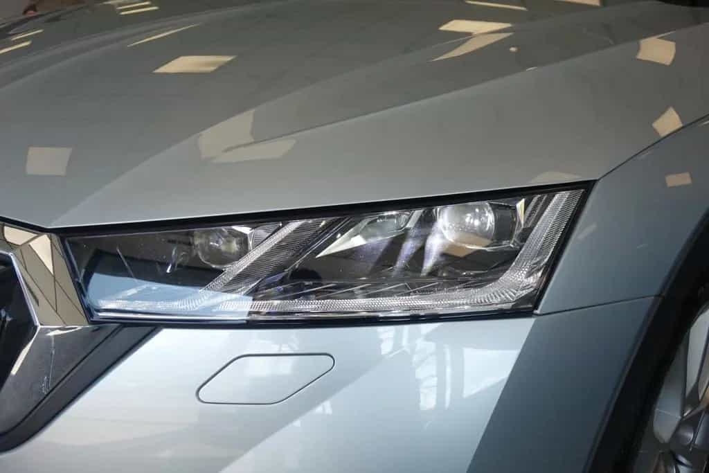 Skoda Octavia Combi Scout 1.5 TSI +ACC+HUD+STHZ+Kessy+ 02/2022-photo-26