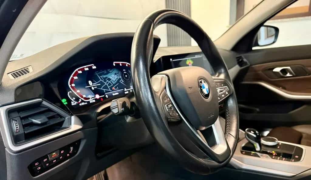 BMW 320 dxDrive*Leder*Navi*LED*Pano*AHK*1.Hand*MwSt* 06/2022-photo-21