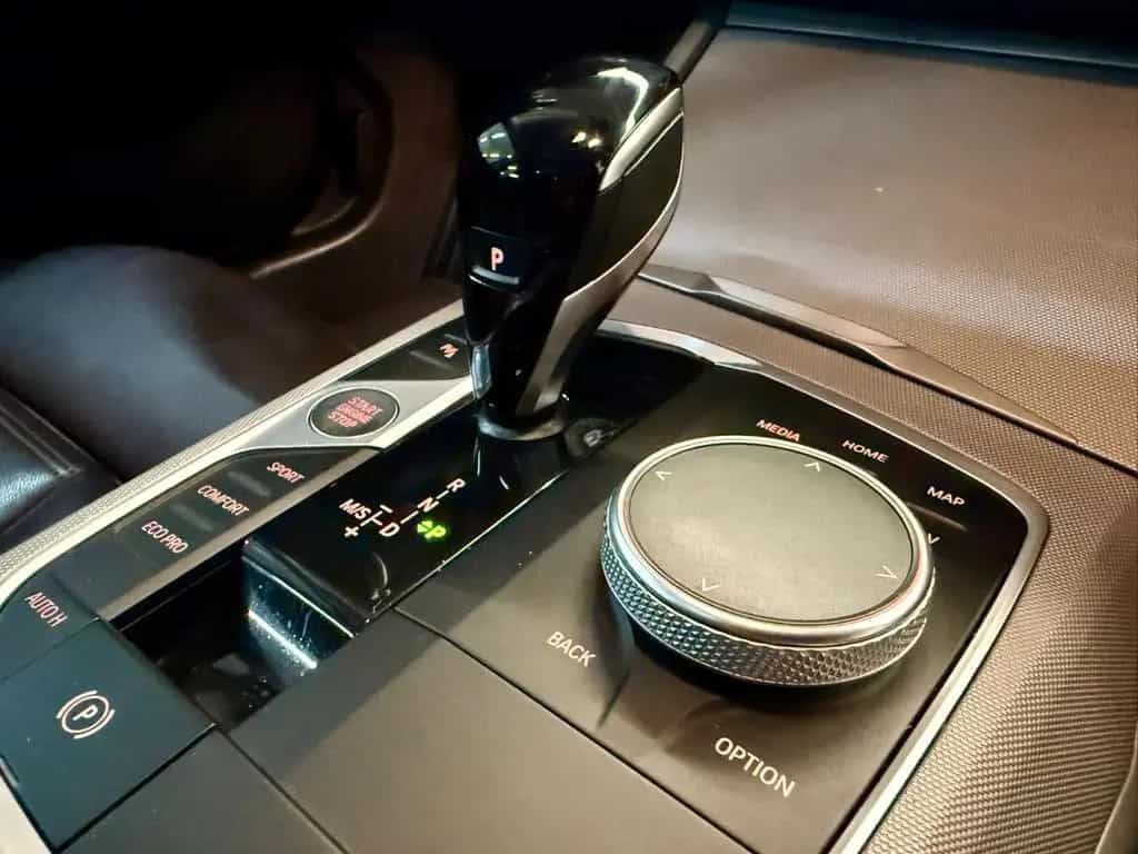 BMW 320 dxDrive*Leder*Navi*LED*Pano*AHK*1.Hand*MwSt* 06/2022-photo-34