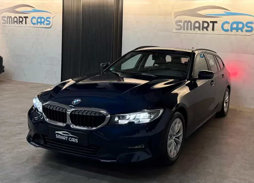 BMW 320 dxDrive*Leder*Navi*LED*Pano*AHK*1.Hand*MwSt* 06/2022-photo-4