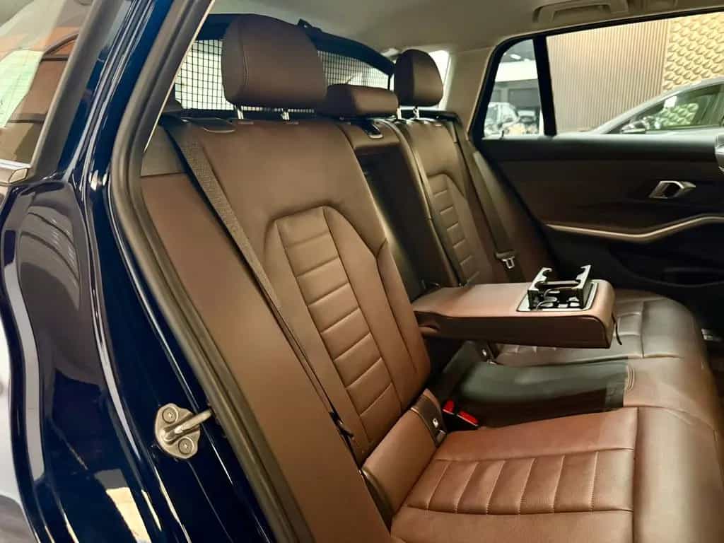 BMW 320 dxDrive*Leder*Navi*LED*Pano*AHK*1.Hand*MwSt* 06/2022-photo-44