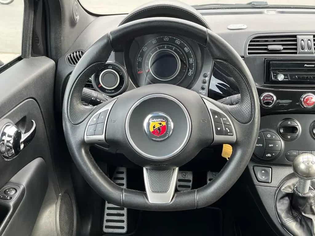 Abarth 500 1.4 595 Turismo SPORTABGAS/PANORAMA-LEDER-17 02/2014-photo-11
