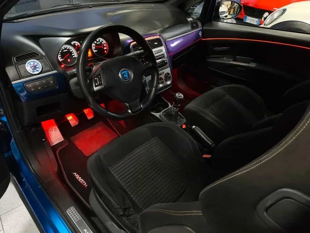 Abarth Grande Punto 1.4 T-Jet 03/2010-photo-12