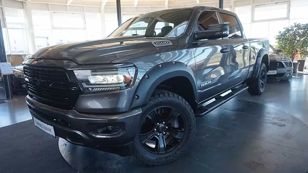 Dodge RAM 1500 HEMI 5.7l Crew-Cab*4x4*6Sitz*HOCH-BREIT 07/2023-photo-0