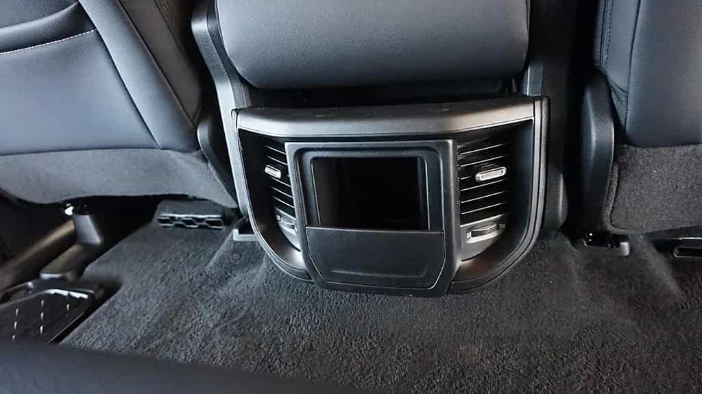 Dodge RAM 1500 HEMI 5.7l Crew-Cab*4x4*6Sitz*HOCH-BREIT 07/2023-photo-16