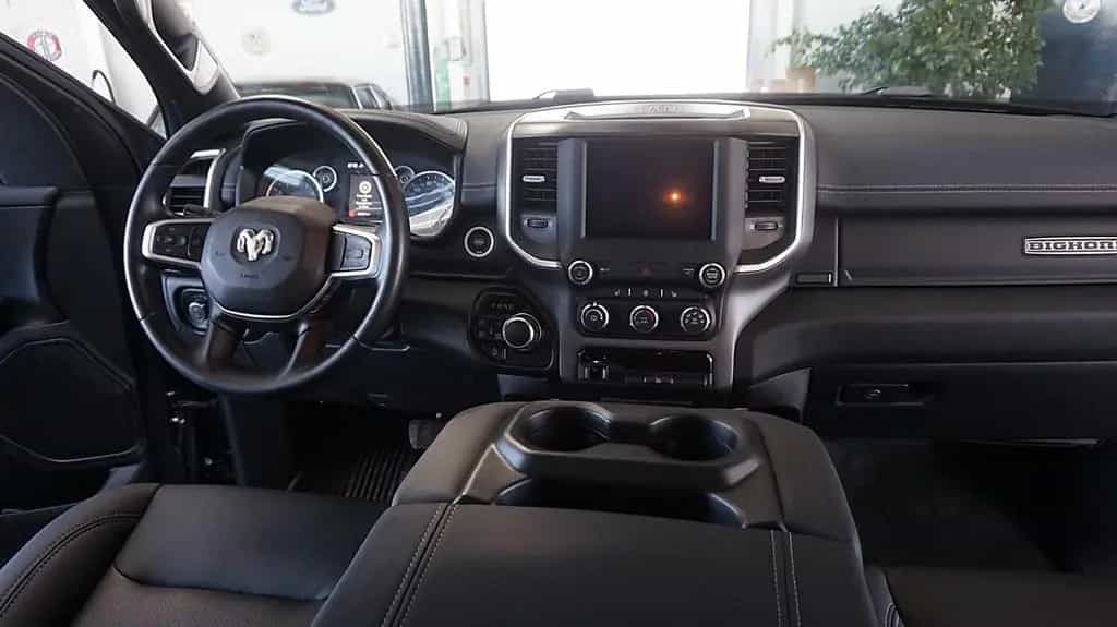 Dodge RAM 1500 HEMI 5.7l Crew-Cab*4x4*6Sitz*HOCH-BREIT 07/2023-photo-9
