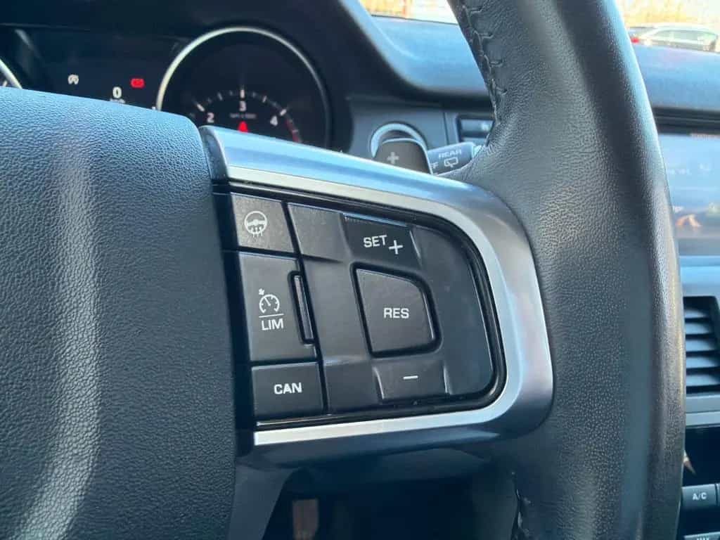 Land Rover Discovery Sport SE AWD 11/2018-photo-19
