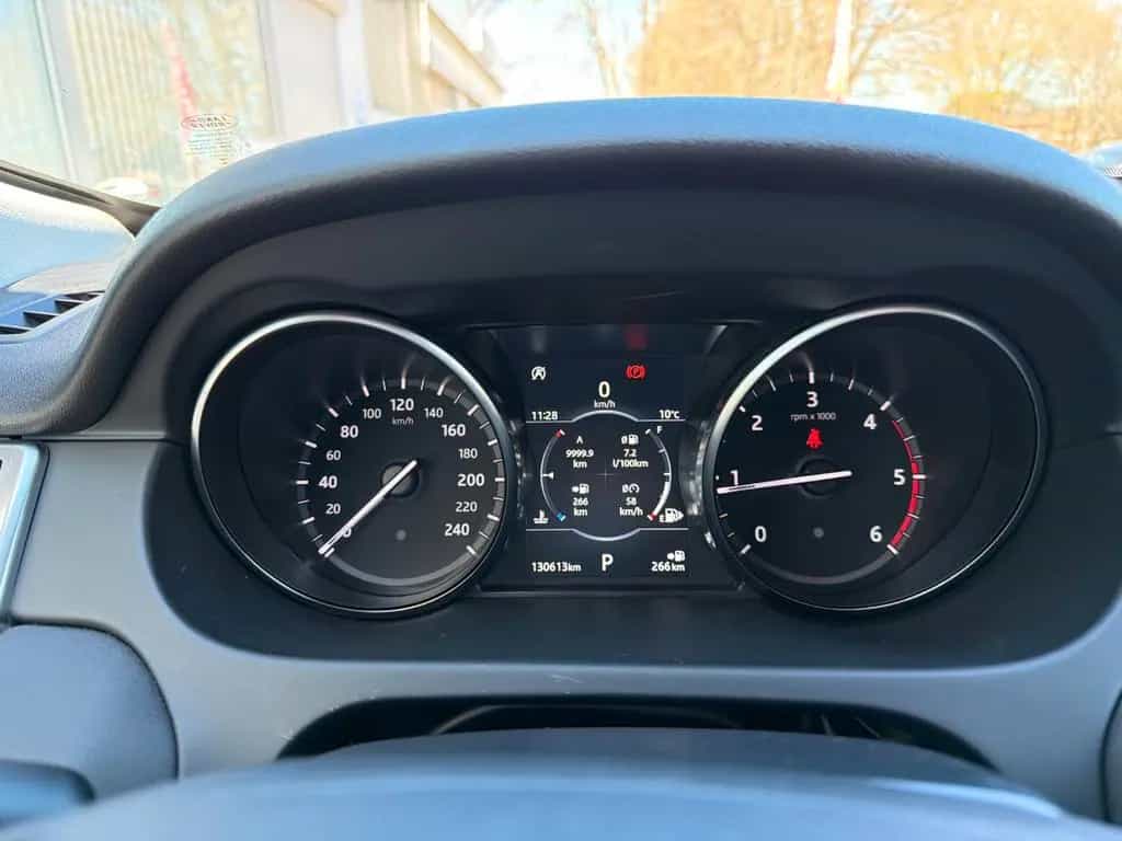 Land Rover Discovery Sport SE AWD 11/2018-photo-22