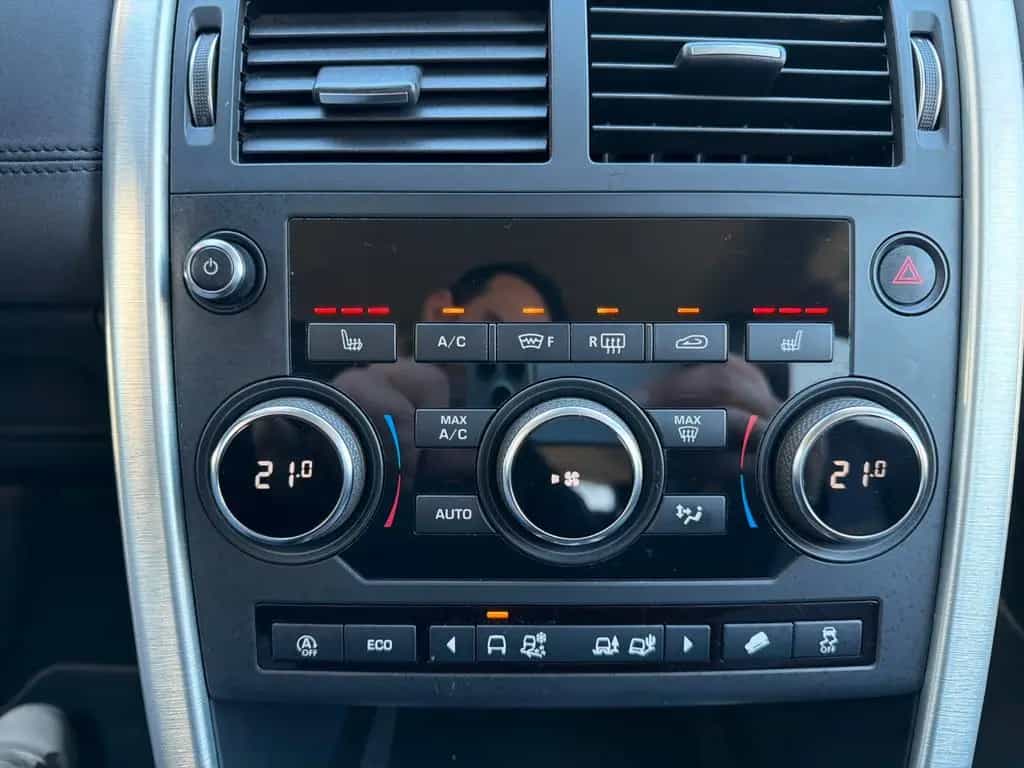 Land Rover Discovery Sport SE AWD 11/2018-photo-28