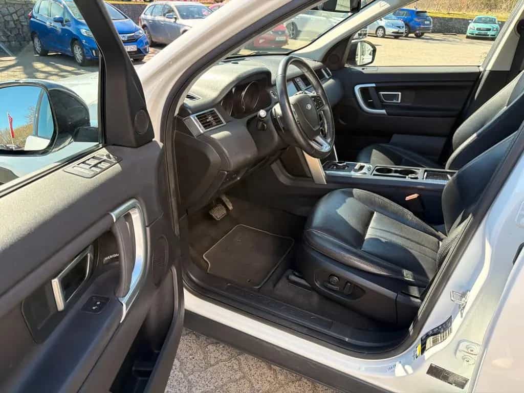Land Rover Discovery Sport SE AWD 11/2018-photo-8