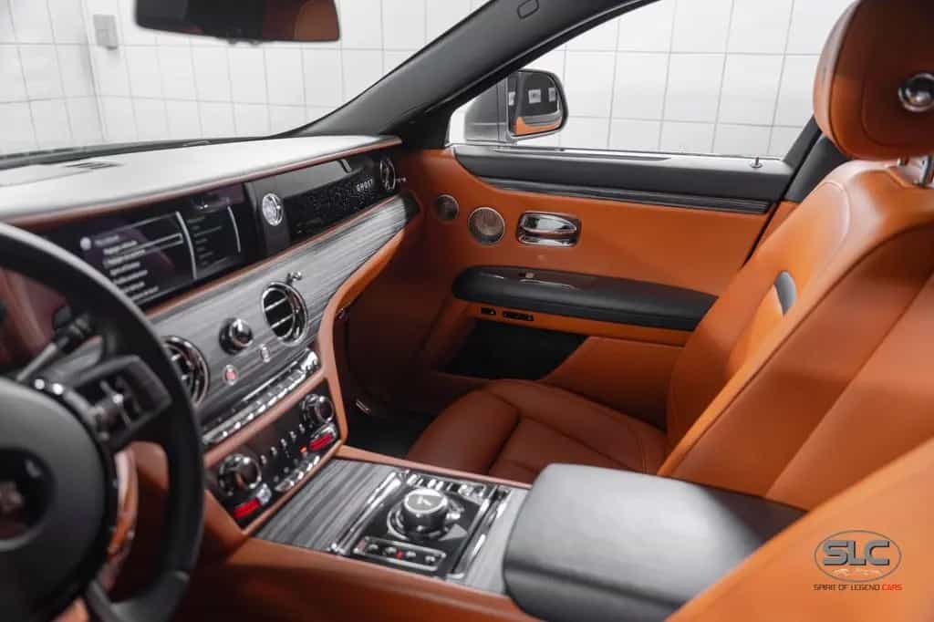 Rolls-Royce Ghost - Belgian Car - 1 Owner - Two Tone - Star 07/2021-photo-19