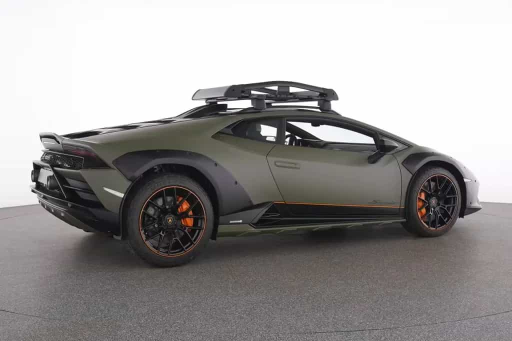 Lamborghini Huracán Huracan Sterrato Carbon AUT Kam. LED Navi PDC 06/2024-photo-11