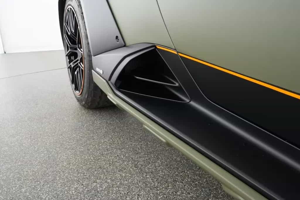 Lamborghini Huracán Huracan Sterrato Carbon AUT Kam. LED Navi PDC 06/2024-photo-27