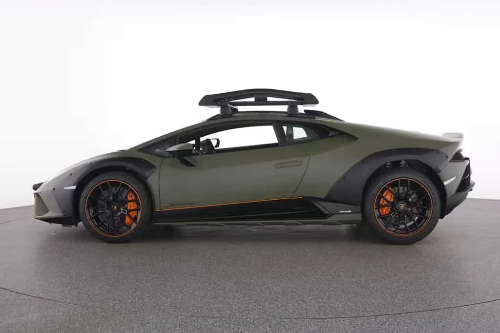 Lamborghini Huracán Huracan Sterrato Carbon AUT Kam. LED Navi PDC 06/2024-photo-4