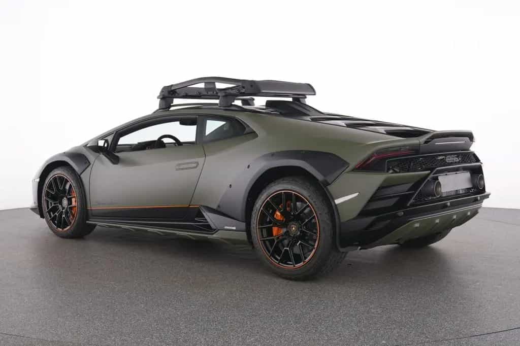 Lamborghini Huracán Huracan Sterrato Carbon AUT Kam. LED Navi PDC 06/2024-photo-6