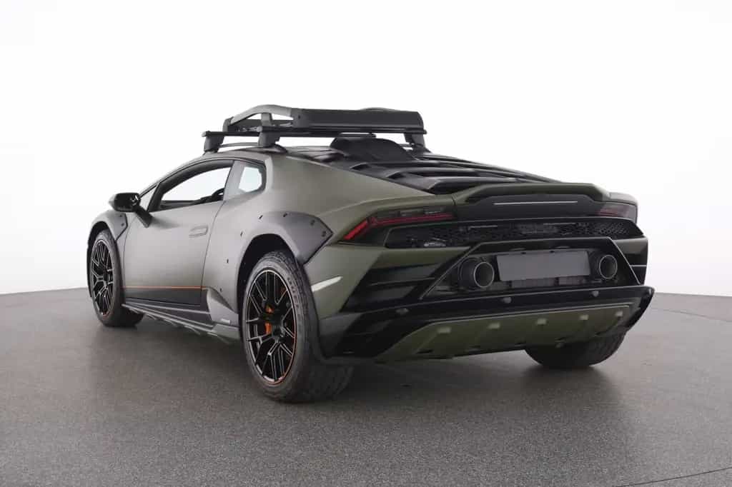 Lamborghini Huracán Huracan Sterrato Carbon AUT Kam. LED Navi PDC 06/2024-photo-7