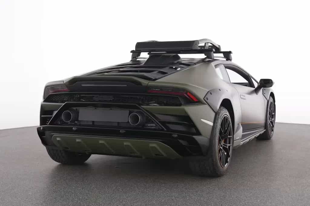 Lamborghini Huracán Huracan Sterrato Carbon AUT Kam. LED Navi PDC 06/2024-photo-9