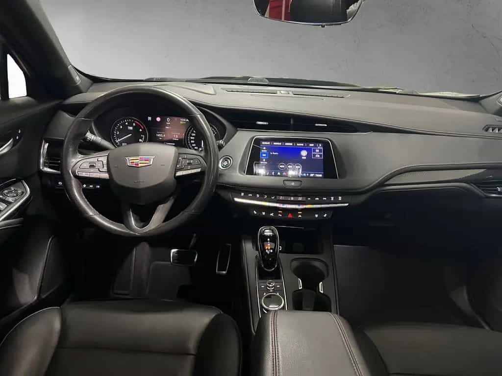 Cadillac XT4 Premium Luxury AWD HUD 11/2022-photo-8