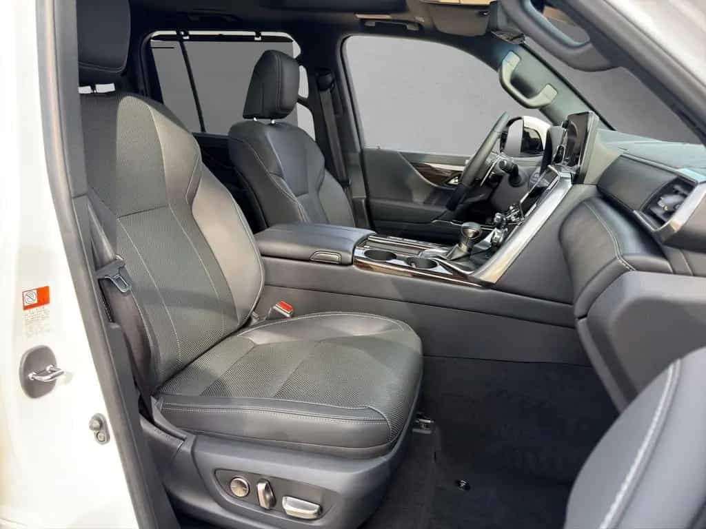 Lexus LX 500 D Luxury Mark Levinson+Full Options 03/2025-photo-17