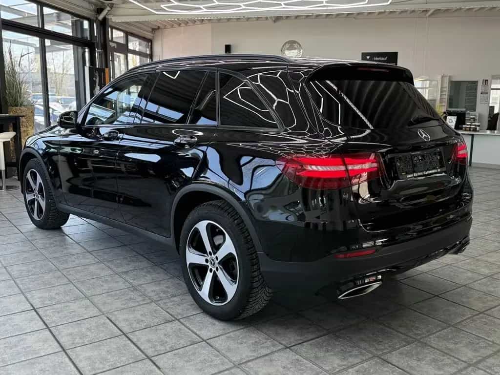 Mercedes-Benz GLC 300 4Matic Exclusive, LED, Leder, Kamera 10/2017-photo-1