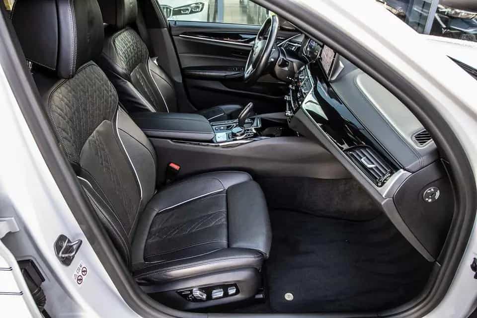 ALPINA D5 S Touring HeadUp Pano AHK H/K 360Â° SHZ Klima 04/2018-photo-2