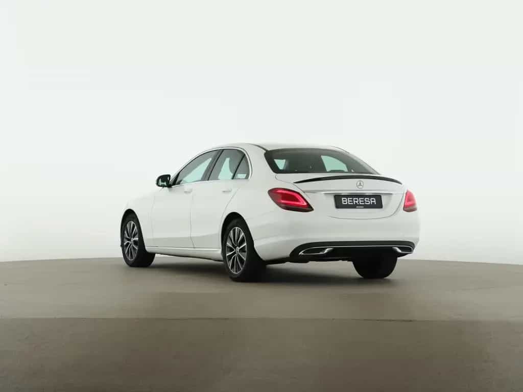 Mercedes-Benz C-Class 180 Exclusive Avantgarde AHK Kamera LED 05/2020-photo-4