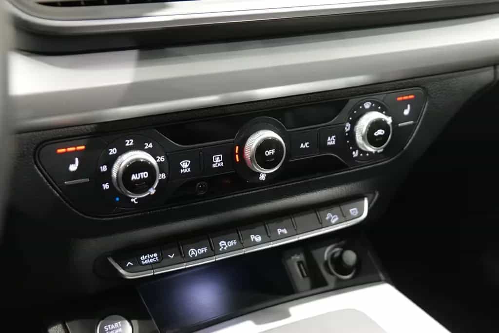 Audi Q5 40 TDI quattro advanced 12/2021-photo-21