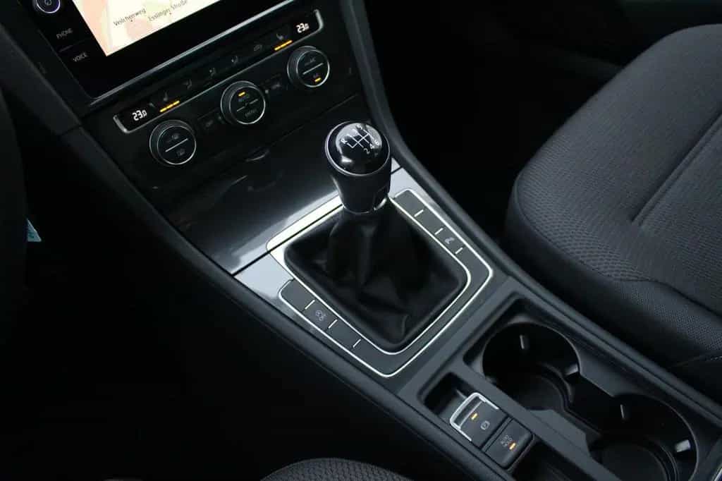 Volkswagen Golf VII 1.5 TSI ACT BMT Comfortline+NAVI+SITZHE 07/2017-photo-24