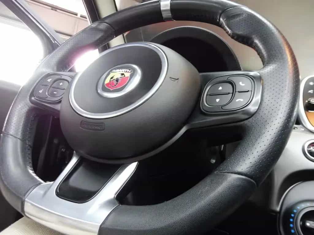 Fiat 500 Cabrio 595C Pista Competizione 1.Hand 01/2019-photo-14