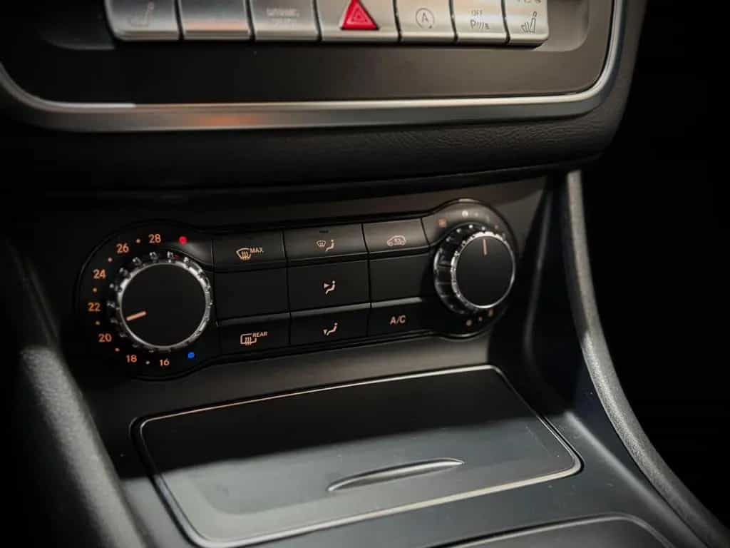 Mercedes-Benz CLA-Class 200|AMG-LINE|JUNGE-STERNE|EDITION|NAVI| 04/2018-photo-15