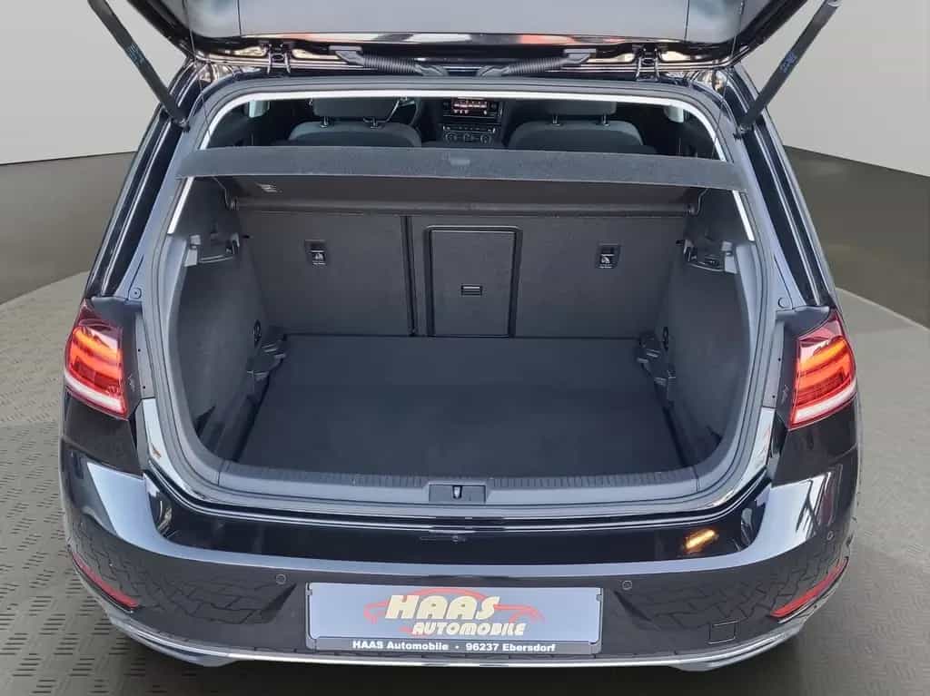 Volkswagen Golf VII Lim. Comfortline BMT *Tempomat*1.Hand* 06/2017-photo-17