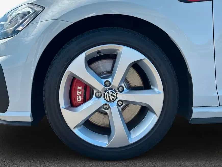 Volkswagen Golf GTI 2,0 TSI DSG Performance AHK Kamera ACC 05/2020-photo-6