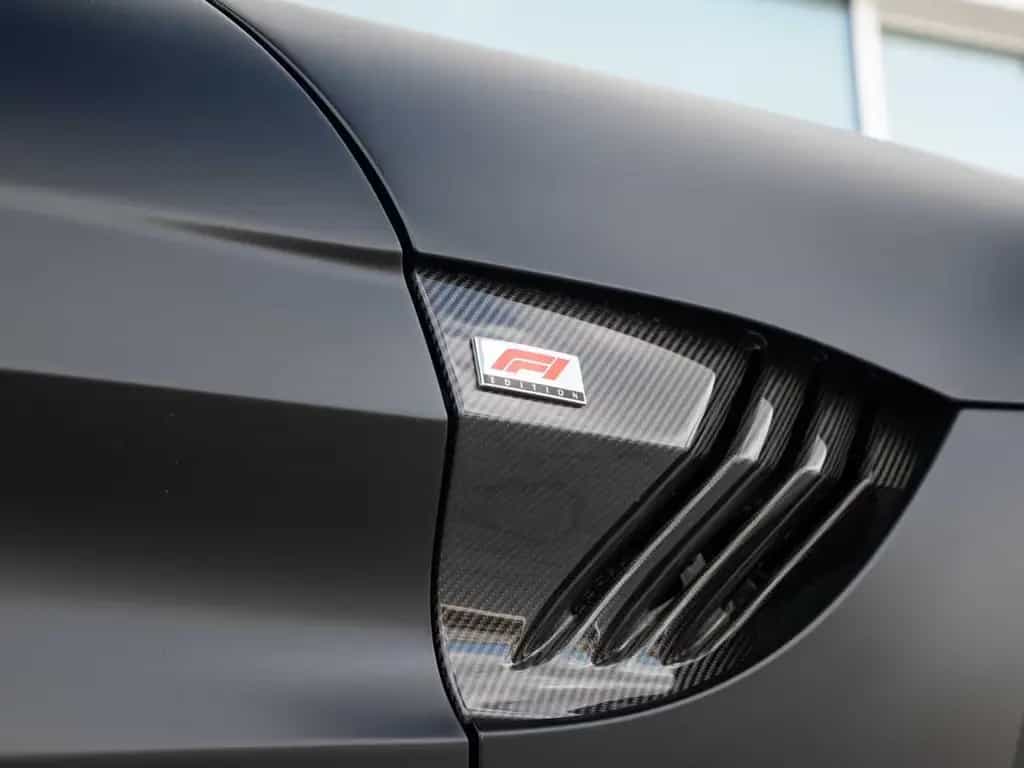 Aston Martin V8 Vantage F1 Edition 12/2022-photo-16