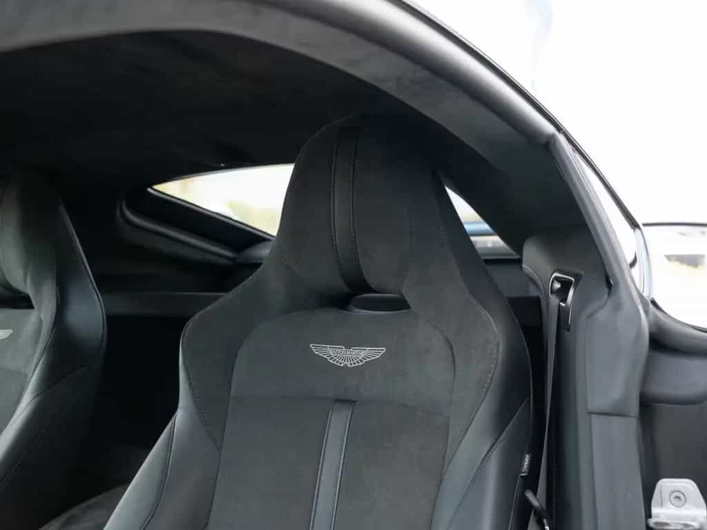 Aston Martin V8 Vantage F1 Edition 12/2022-photo-4
