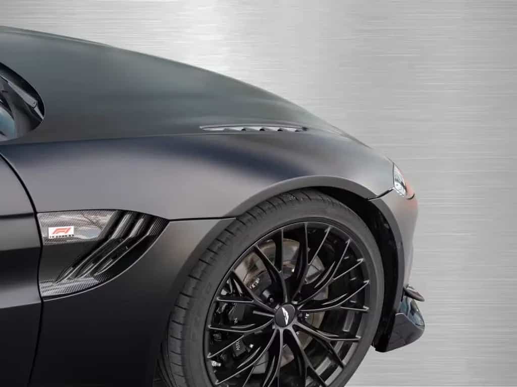 Aston Martin V8 Vantage F1 Edition 12/2022-photo-8