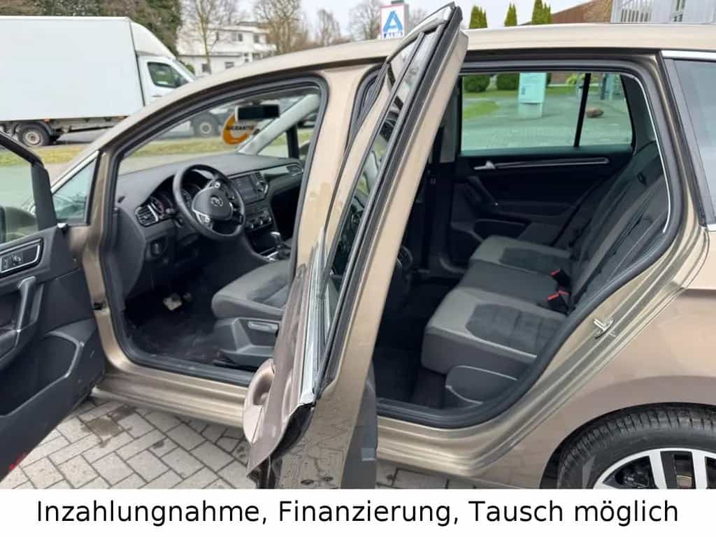 Volkswagen Golf Sportsvan VII Highline BMT/Start-Stopp 04/2015-photo-1