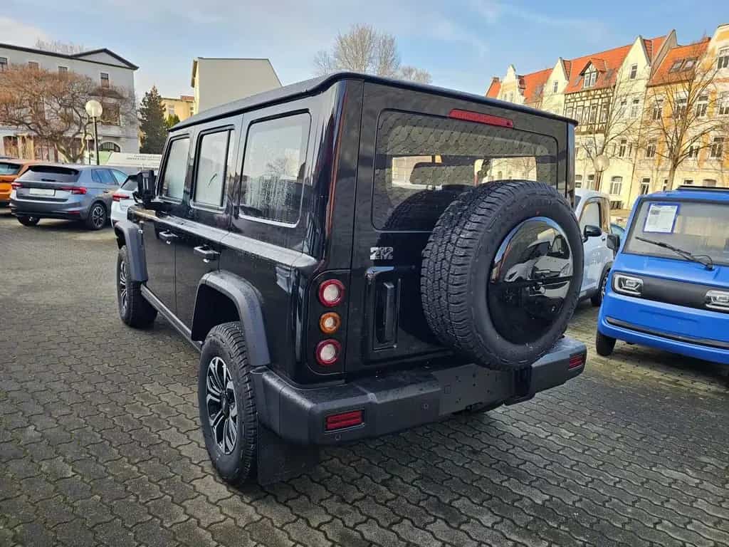 BAW 212 2.0 TCi 4x4 8AT+DIESEL+GELÄNDEWAGEN+WINDE 02/2026-photo-3