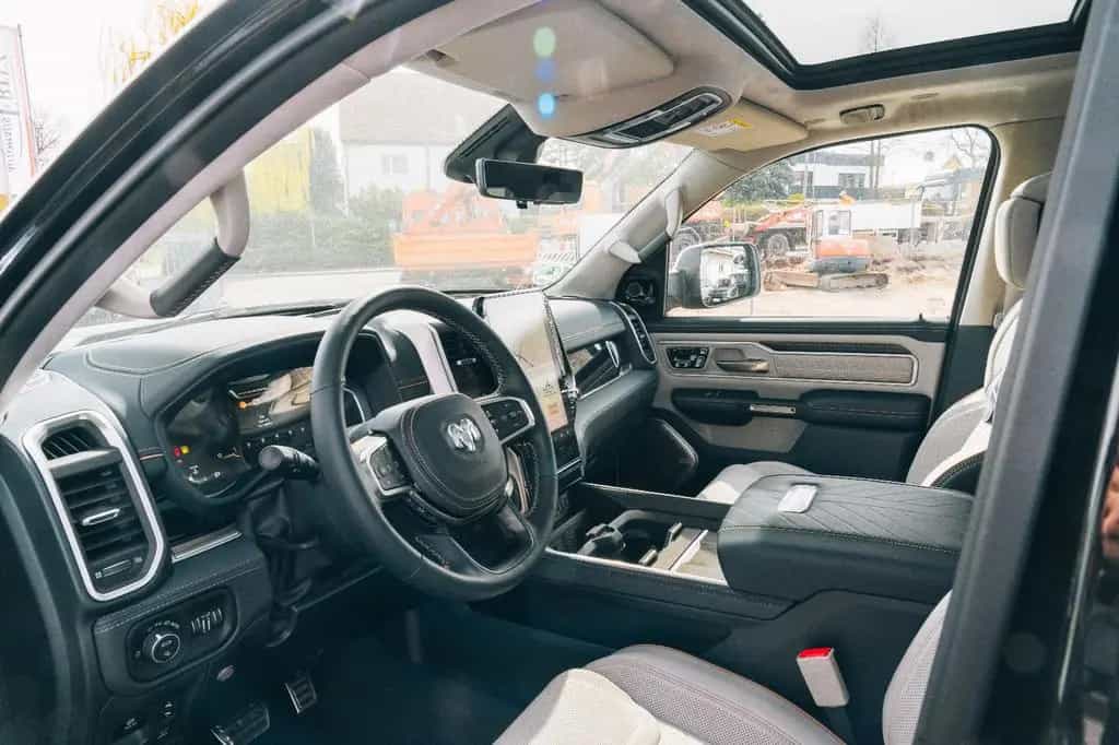 Dodge RAM 1500 CrewCab Tungsten-3,0l HO,RamBox,NAP,UBS 01/2026-photo-14