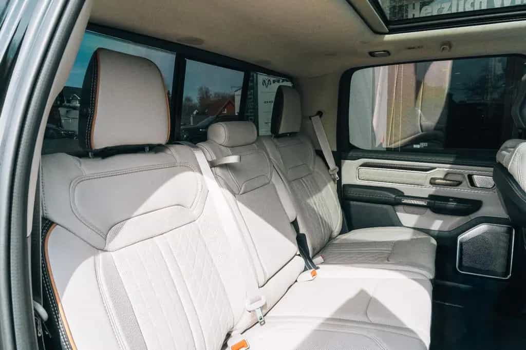 Dodge RAM 1500 CrewCab Tungsten-3,0l HO,RamBox,NAP,UBS 01/2026-photo-29