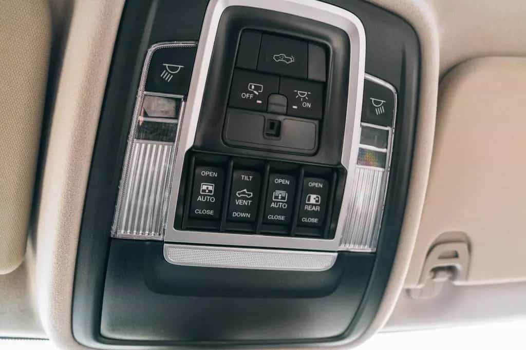 Dodge RAM 1500 CrewCab Tungsten-3,0l HO,RamBox,NAP,UBS 01/2026-photo-44