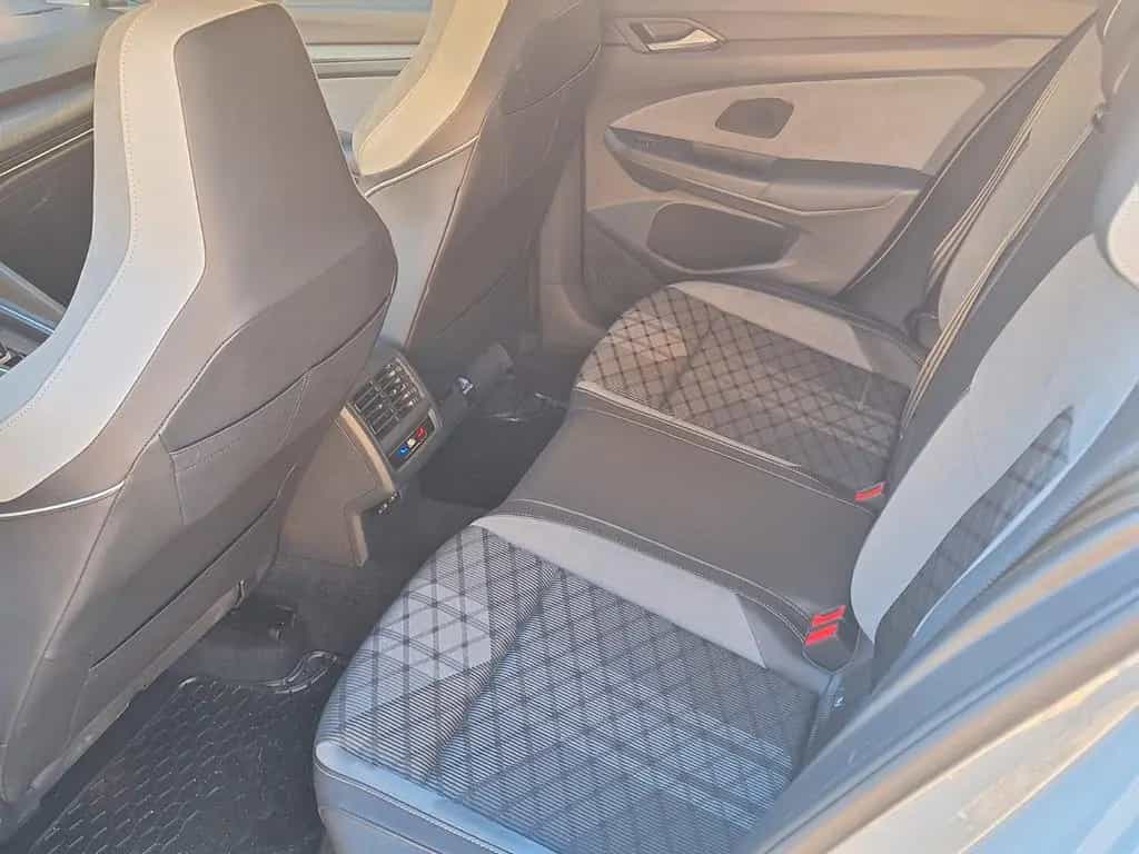 Volkswagen Golf 1.5 eTSI OPF 110kW DSG R-Line R-Line 12/2021-photo-10
