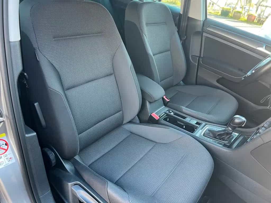 Volkswagen Golf VII Lim. Comfortline BlueMotion LED Digi 11/2019-photo-25